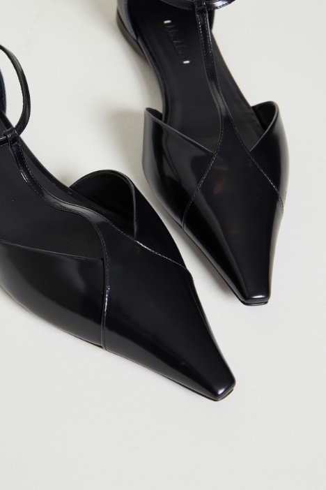 Ballerina in pelle spazzolata