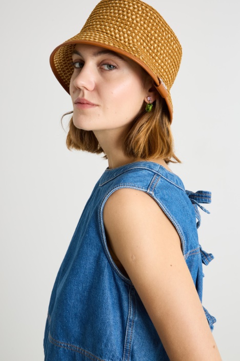 Two-tone woven bucket hat Intrend