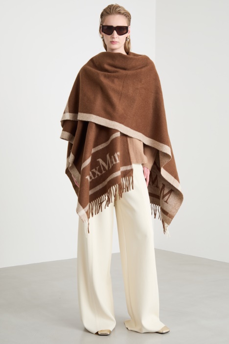 Jacquard wool poncho Intrend