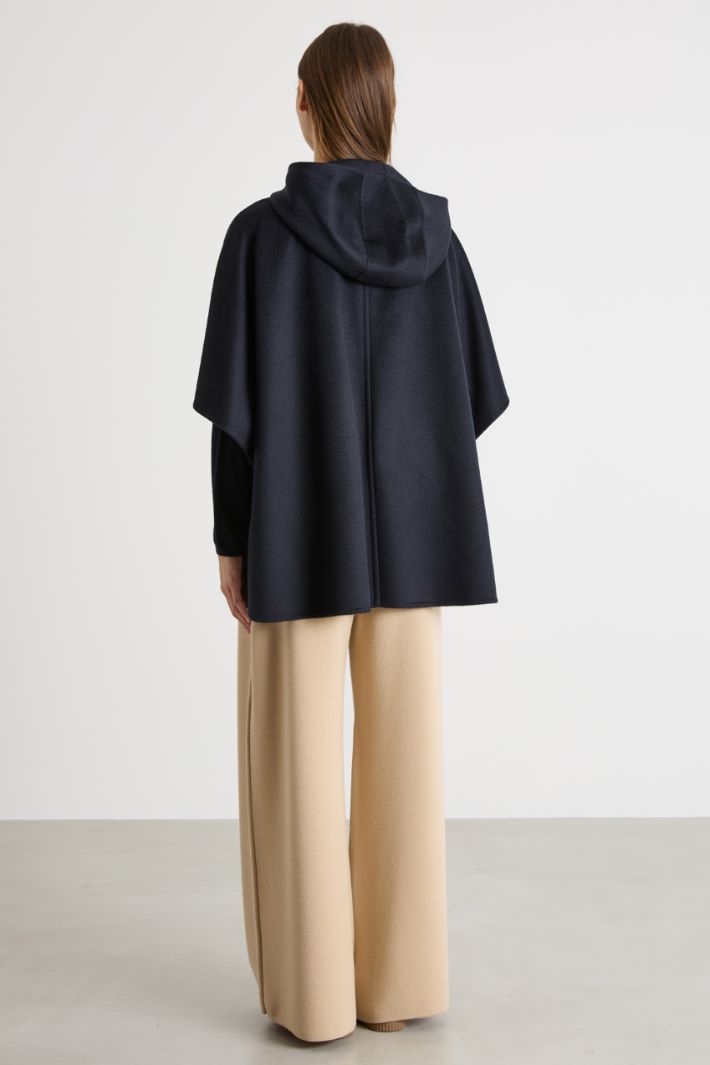 Mantella con alamari Intrend - 4