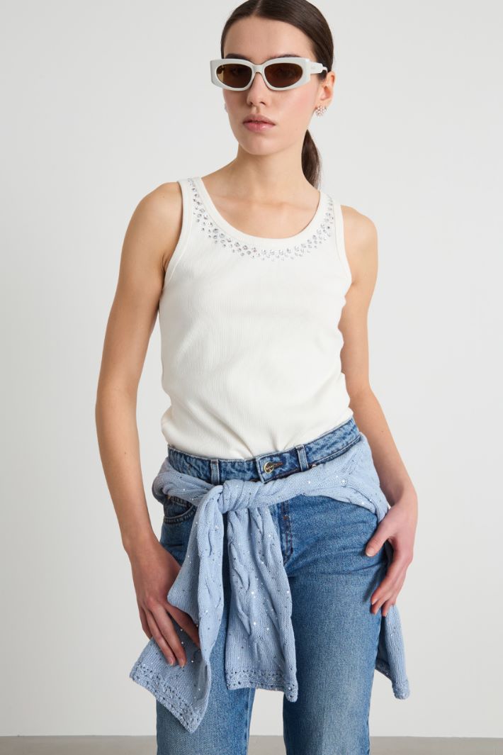Rhinestone-embellished jersey vest top Intrend - 2