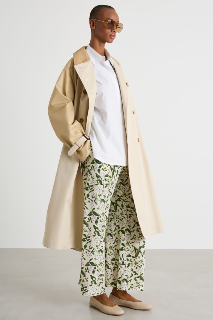 Trench in gabardina antigoccia Intrend