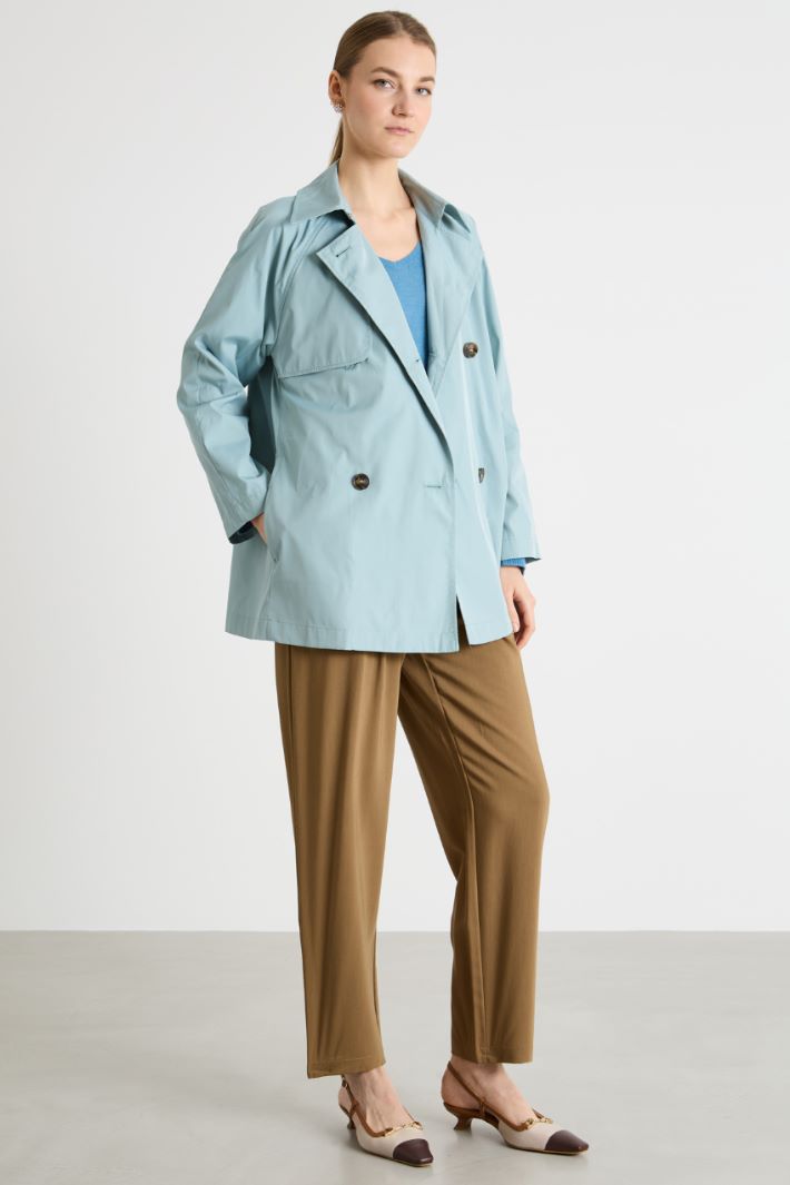 Trench corto cruzado Intrend