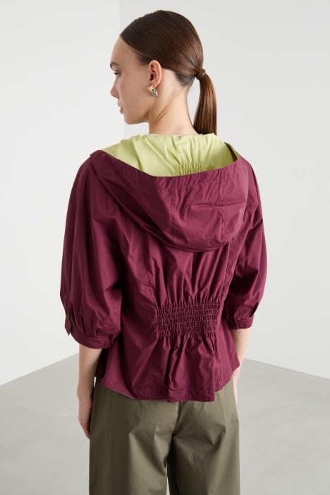 Giacca a vento reversibile