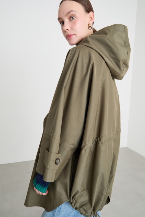 Cappa impermeabile con cappuccio