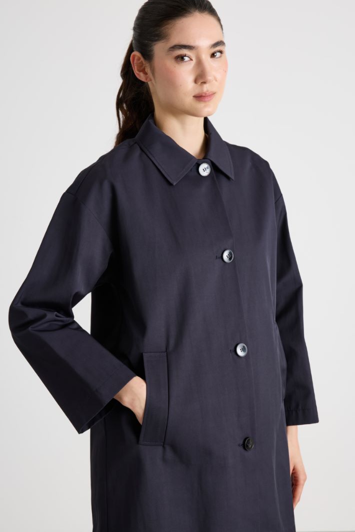 Oversized Raincoat Intrend - 3
