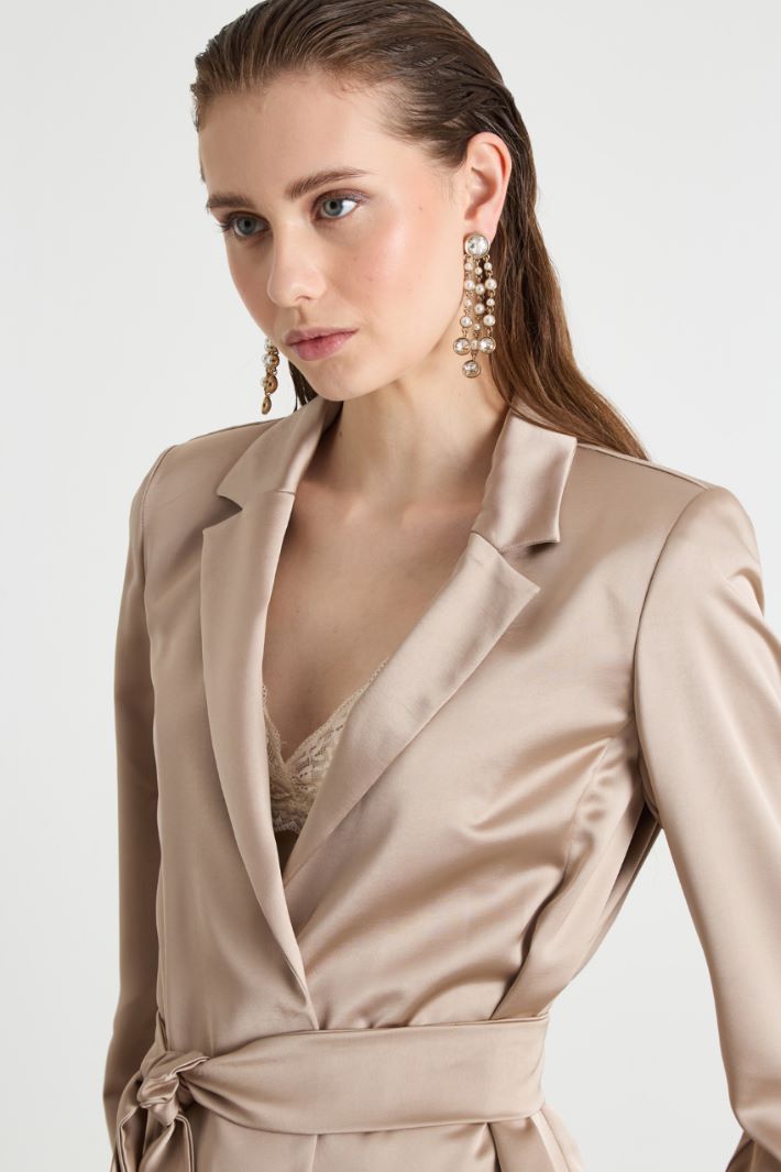Blazer monopetto con cintura Intrend - 3
