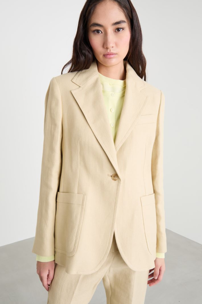 Fitted single-breasted blazer Intrend - 3