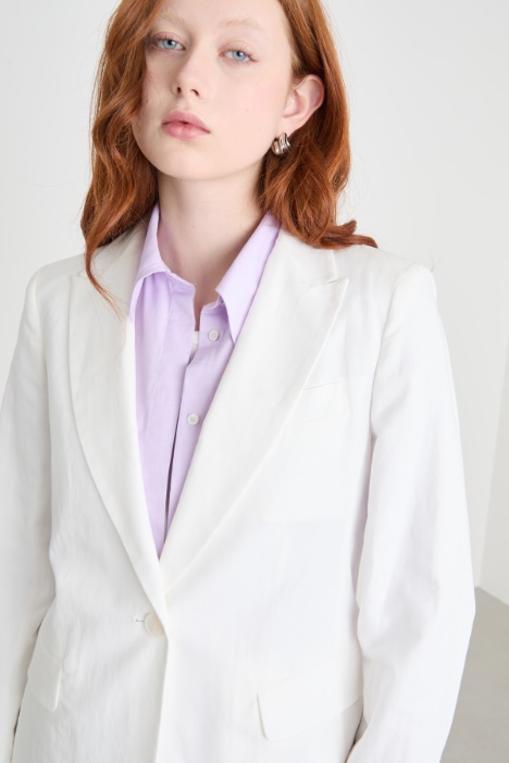 Blazer sfiancato con bottone singolo