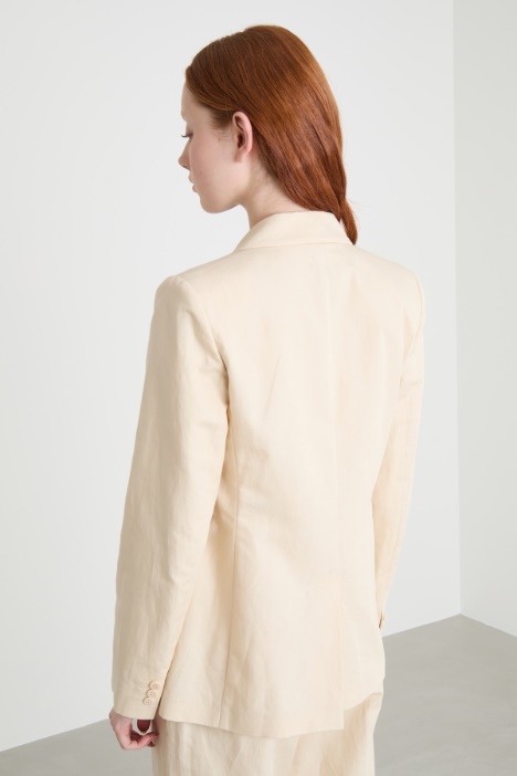 Blazer sfiancato con bottone singolo