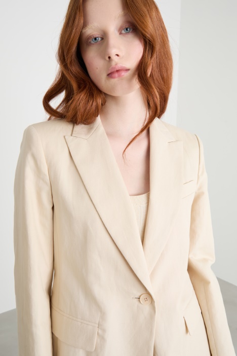 Blazer sfiancato con bottone singolo
