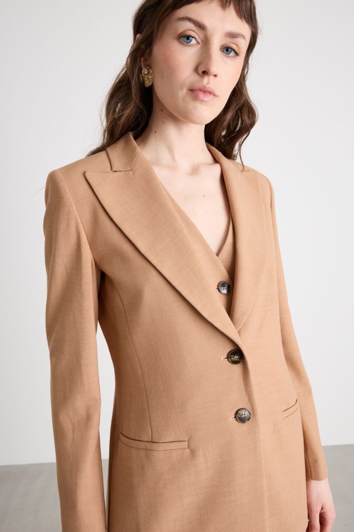 Slim-Fit Blazer with Oversized Lapels Intrend - 3