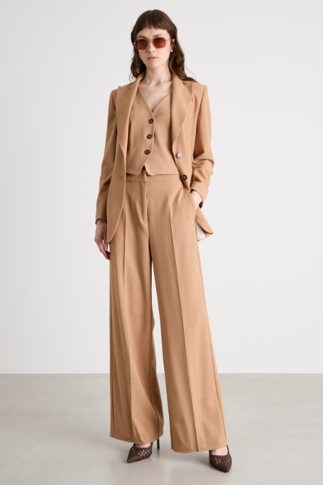 Slim-Fit Blazer with Oversized Lapels Intrend