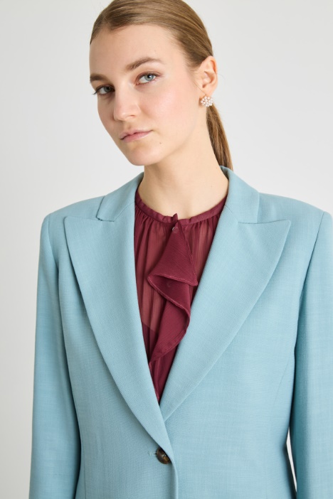 Blazer aderente con maxi rever