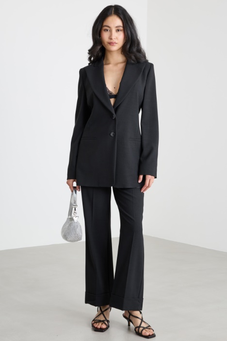Slim-Fit Blazer with Oversized Lapels Intrend