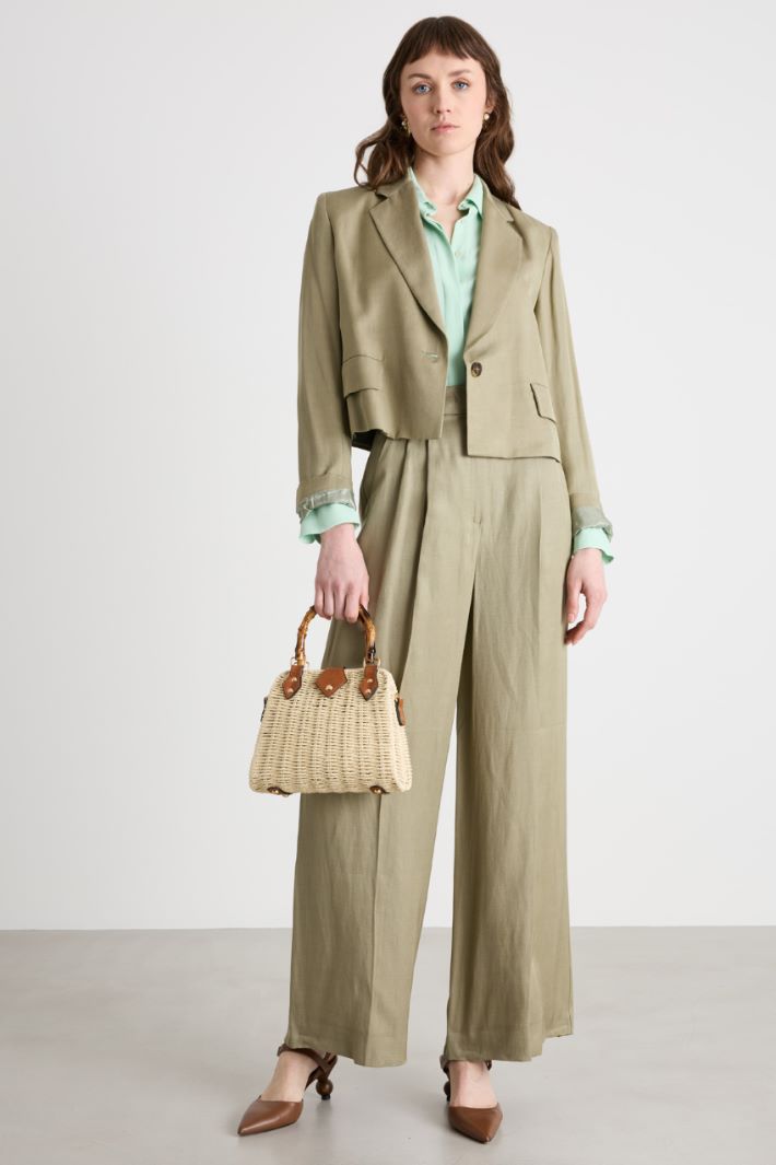 Boxy twill blazer Intrend