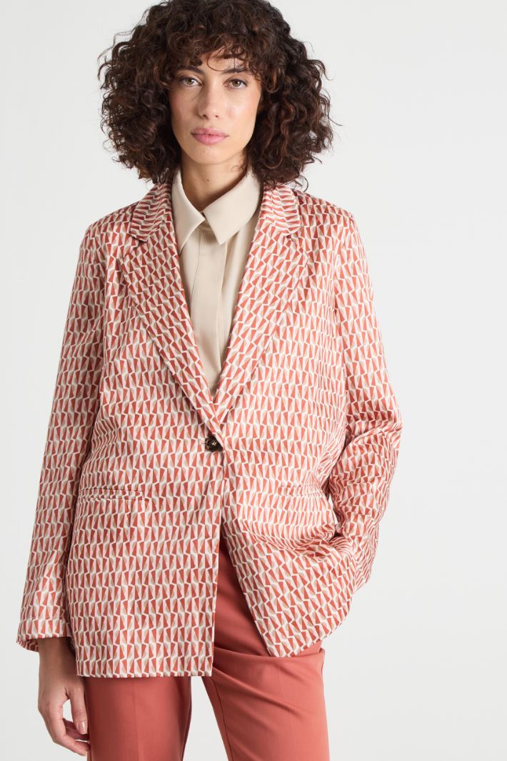 Blazer de sarga técnica estampada Intrend - 2