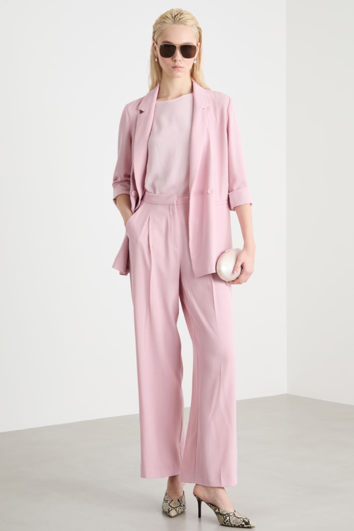 Fluid stretch suit Intrend