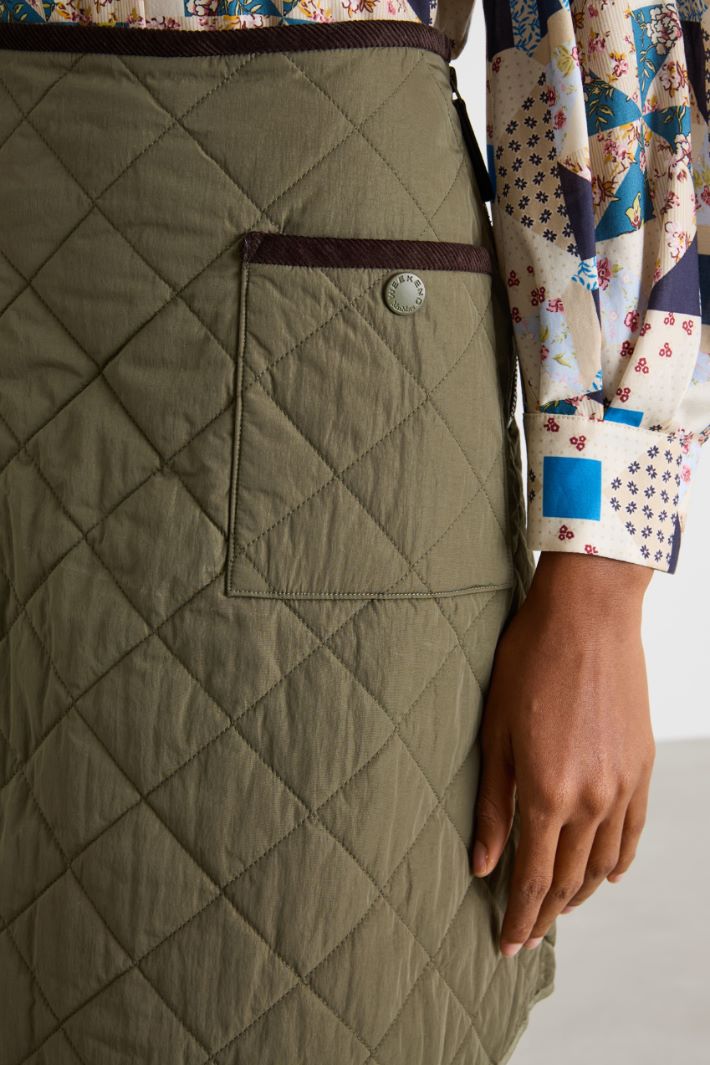 Water-repellent quilted taffeta skirt Intrend - 3