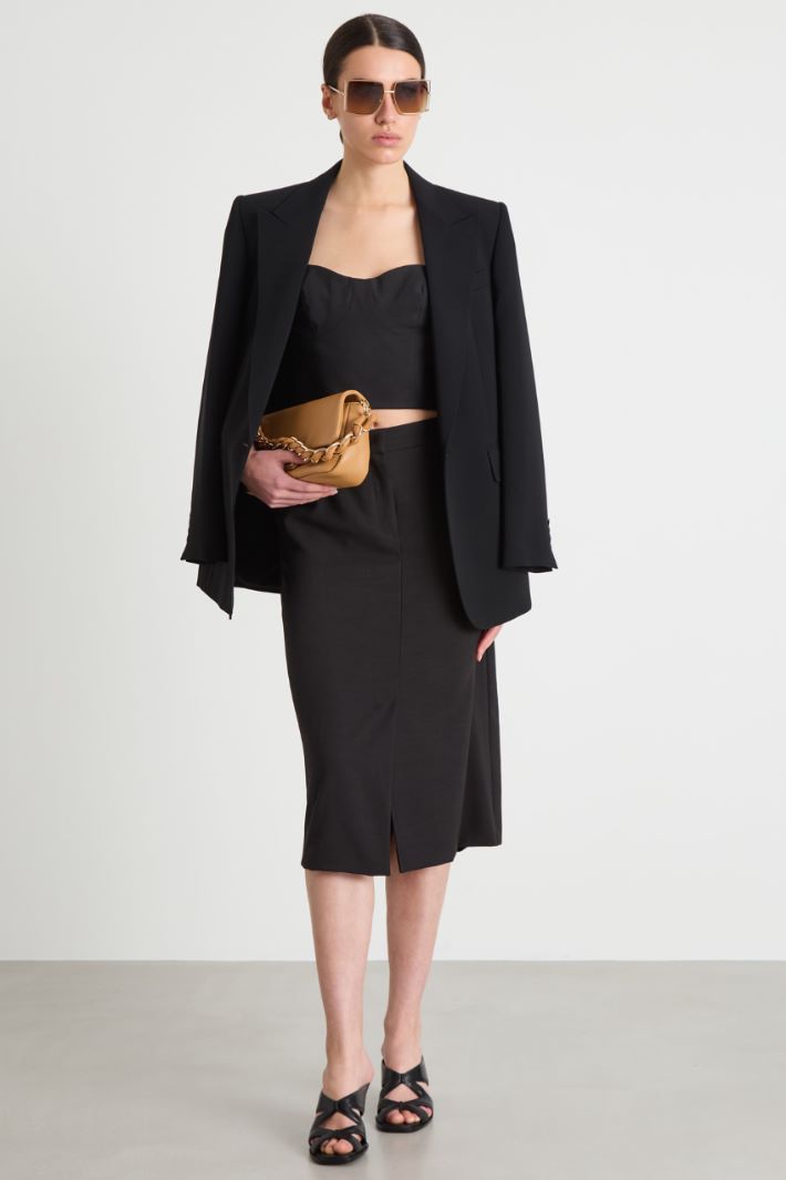 Pencil skirt with slit Intrend
