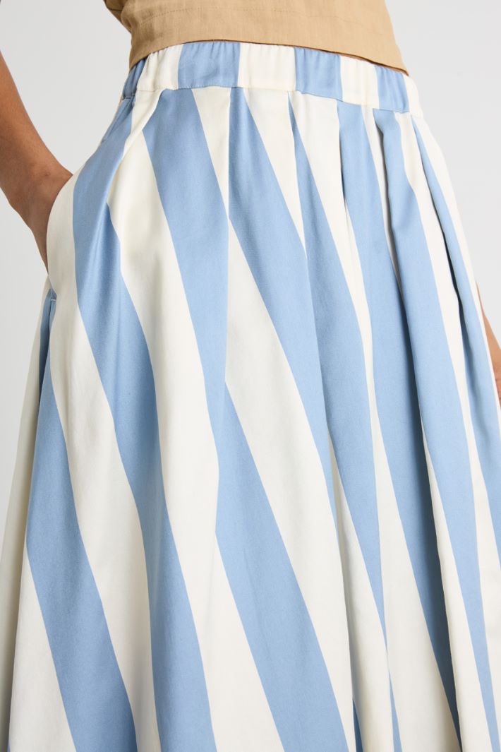 Printed pleated skirt Intrend - 3