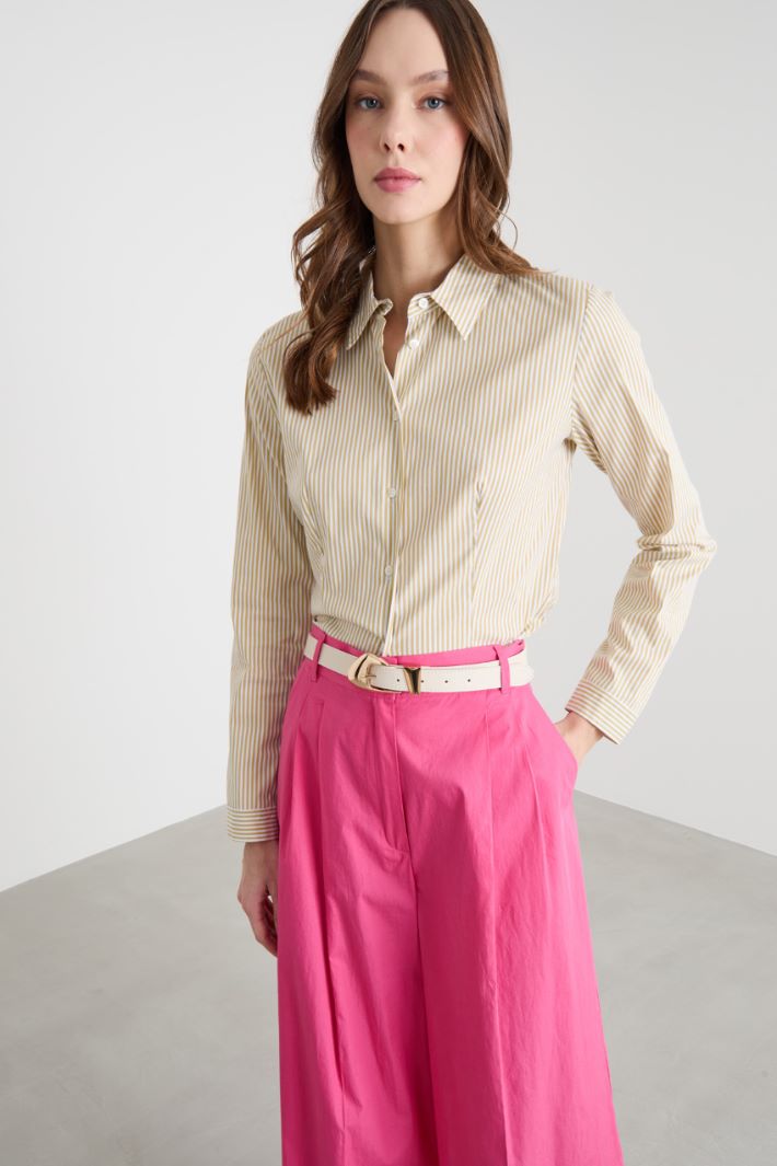 Fitted stretch poplin shirt Intrend - 2