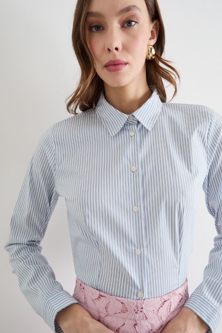 Fitted stretch poplin shirt Intrend - 3