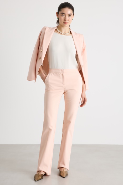 Blusa con fondo asimmetrico Intrend