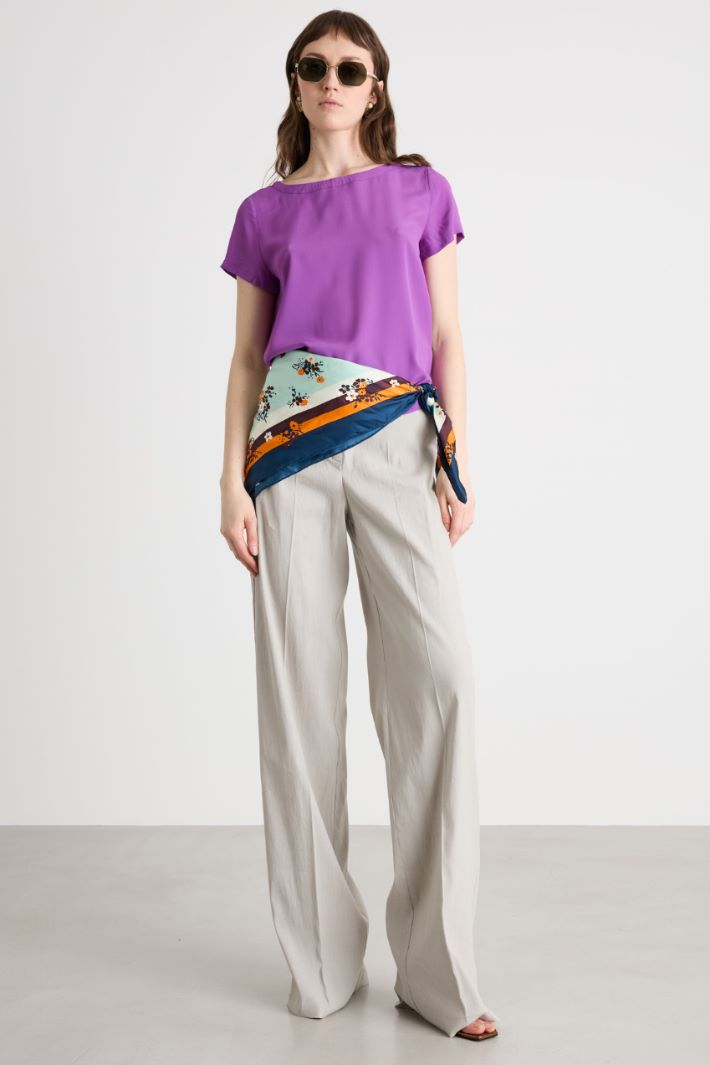 Blusa in crepe Intrend