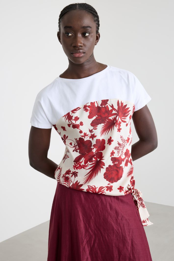 Mixed-material top Intrend - 2