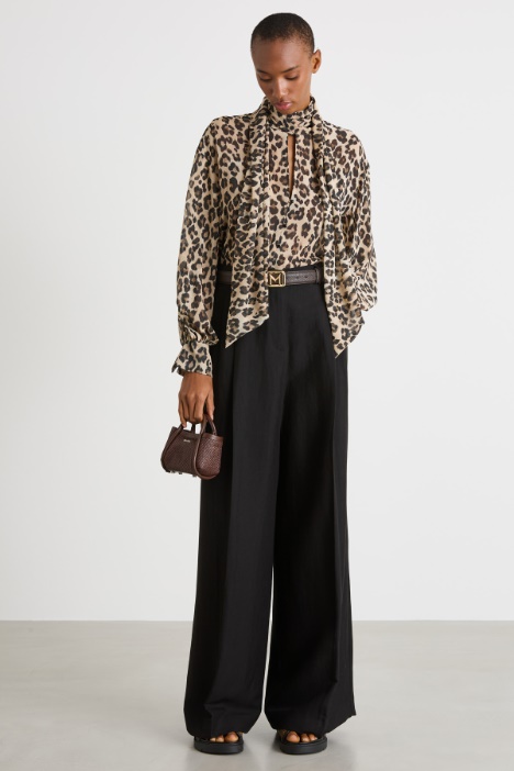 Scarf-tie blouse Intrend