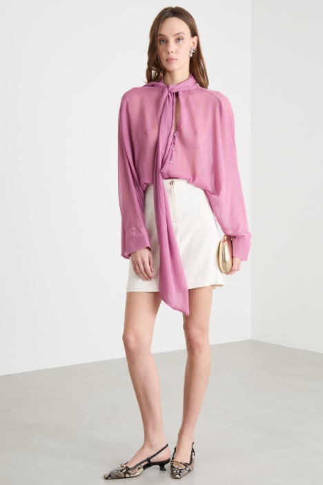 Cape Blouse with Foulard Intrend