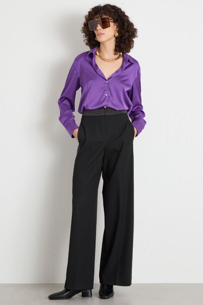 Lightweight stretch-satin shirt Intrend