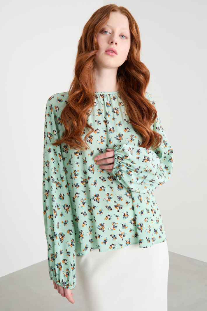 Blusa de crepé de China de seda Intrend - 2