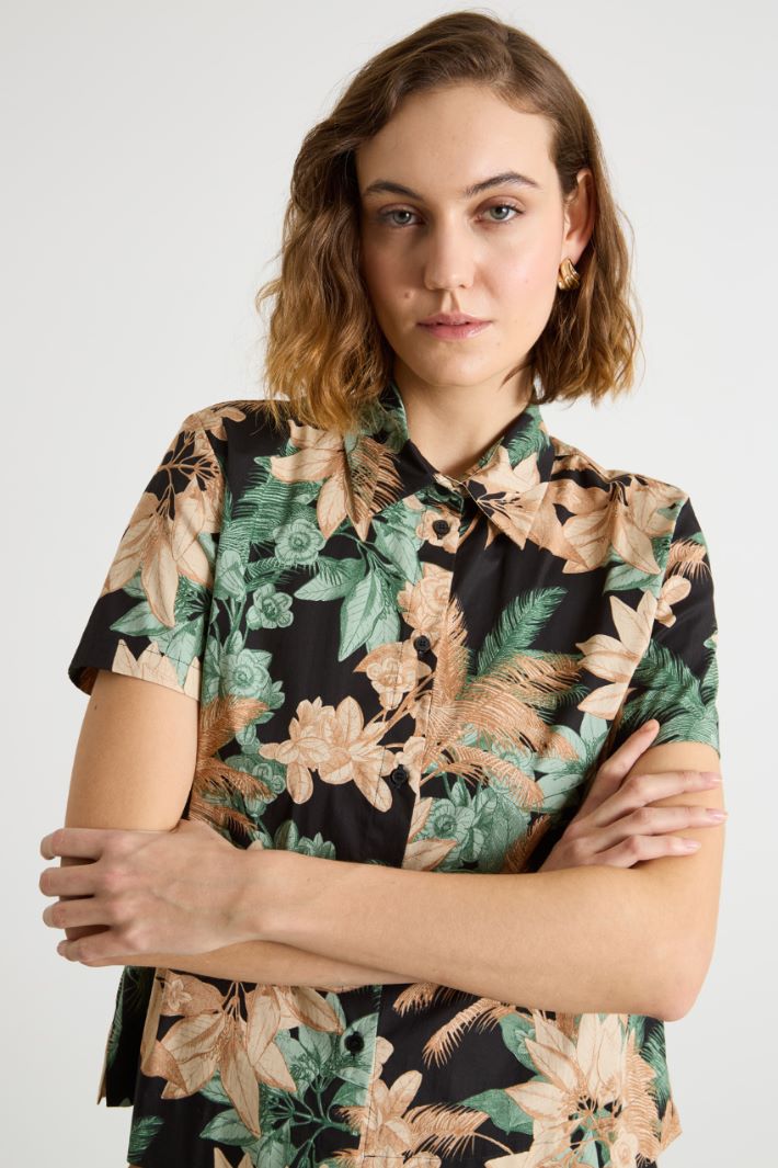 Printed short-sleeved shirt Intrend - 3