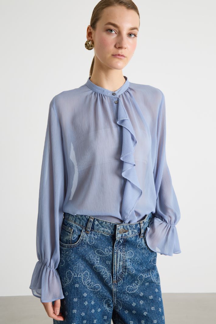 Ruffle Blouse Intrend - 2