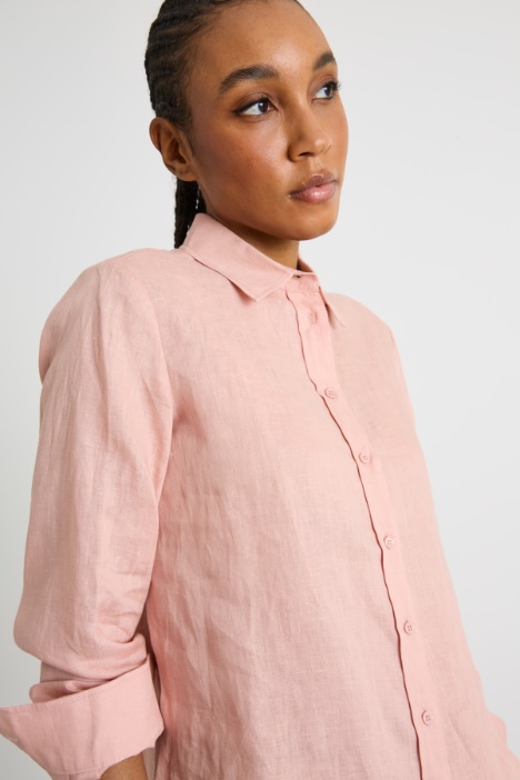 Camicia dritta con fondo stondato