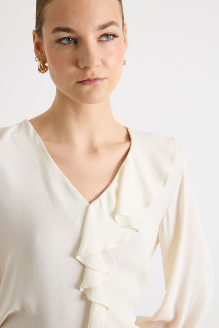 Ruffle blouse Intrend - 3