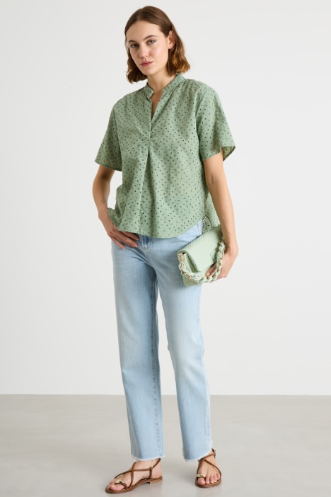 Broderie anglaise blouse Intrend