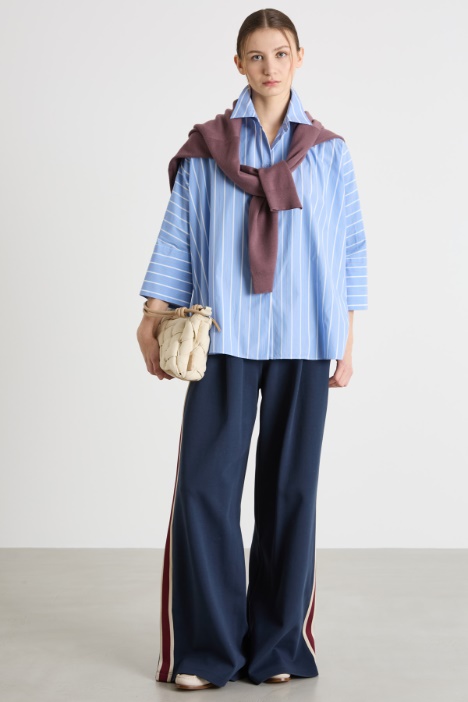 Wide-fit poplin shirt Intrend