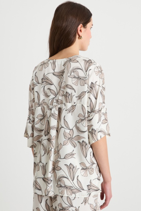 Blusa con scollo a V