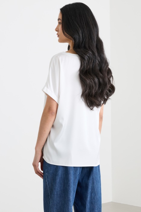 Blusa in raso stretch