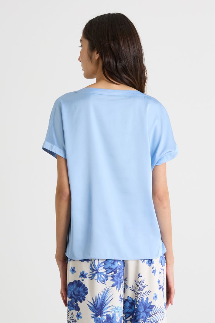 Stretch satin blouse Intrend - 4