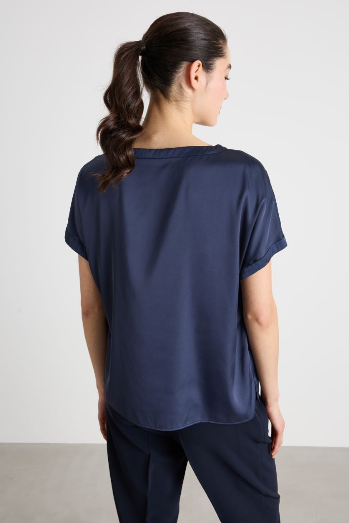 Blusa in raso stretch Intrend - 4