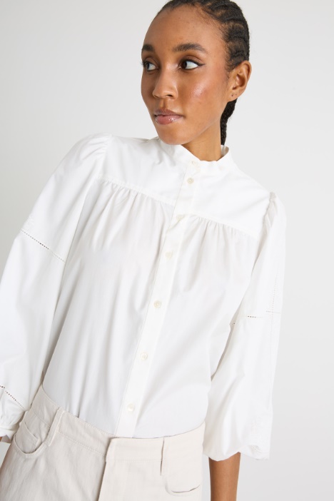 Camisa de popelina con cuello mao