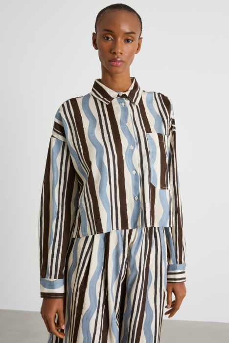 Asymmetric printed shirt Intrend