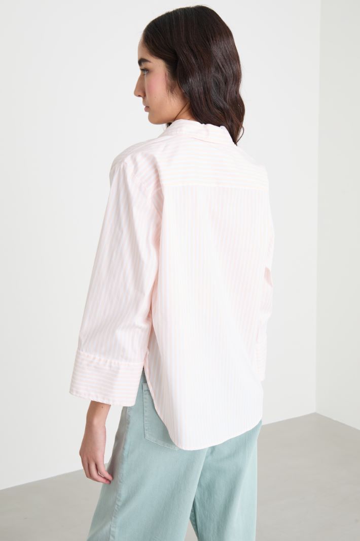 V-neck blouse Intrend - 4