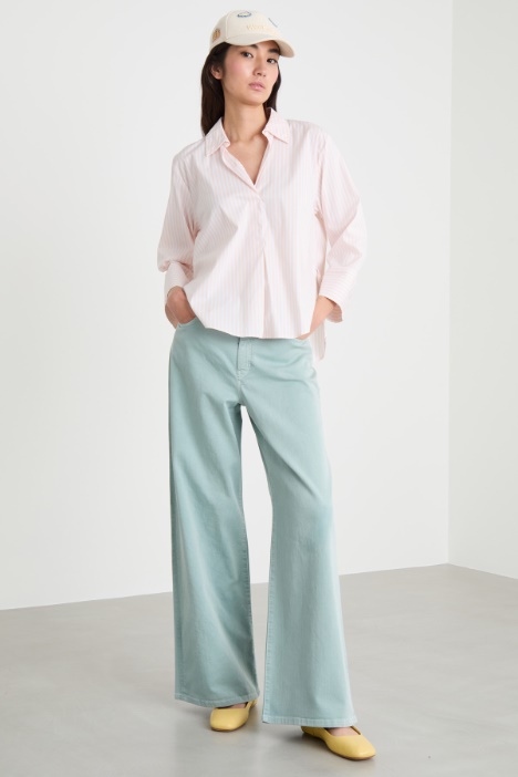 V-neck blouse Intrend