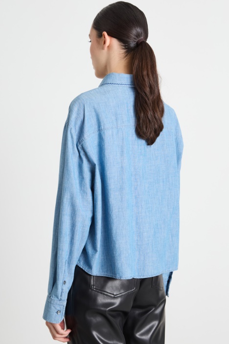 Camicia con colletto ricamato