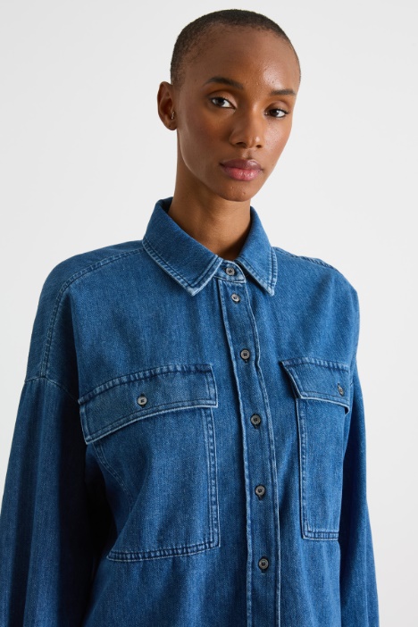 Camicia boxy con fondo asimmetrico